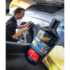 Meguiar's Ultimate Compound 450mL -Auto Parts Store SCA 214309 04 hi res
