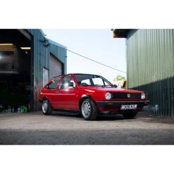 Turtle Wax Color Magic Polish Red 500mL -Auto Parts Store SCA 545079 02 hi res