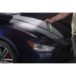Turtle Wax Hybrid Solutions Ceramic Spray Coating 473mL -Auto Parts Store SCA 591047 01 hi res