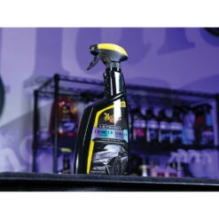 Meguiar's Ultimate Quik Detailer 709mL -Auto Parts Store SCA 596569 02 hi res