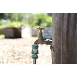 Auto Parts Store -Auto Parts Store SCA 649047 00 hi res